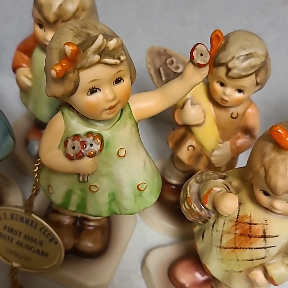 Hummel lot - Picture 3 of 5